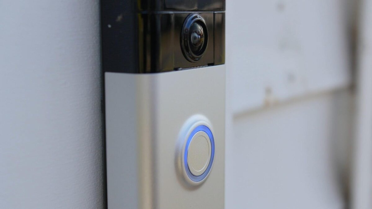 Smart Wireless Doorbell Camera Trends Are Taking Place (2021)